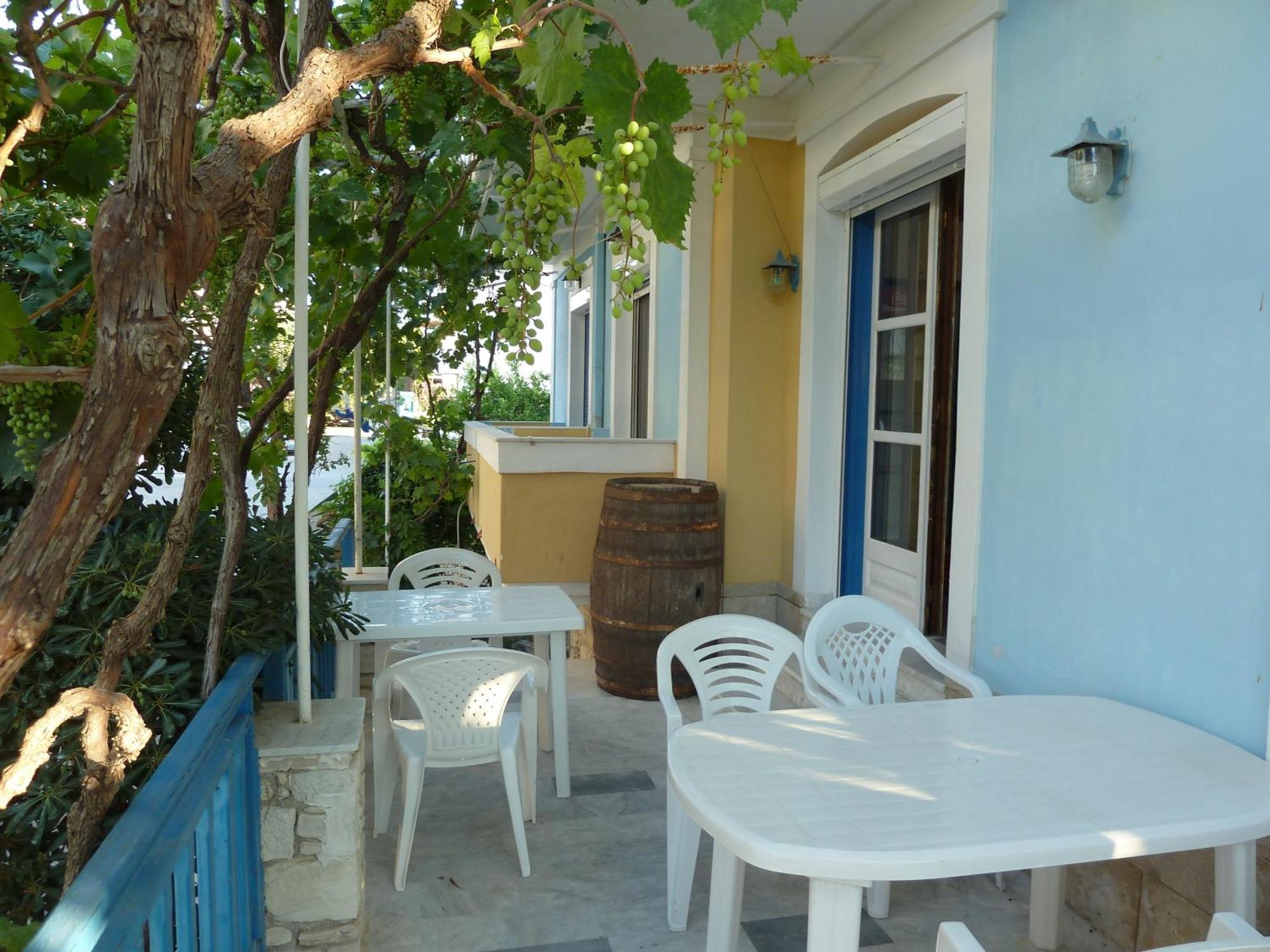 Paris Beach Hotel Ireo  Bilik gambar