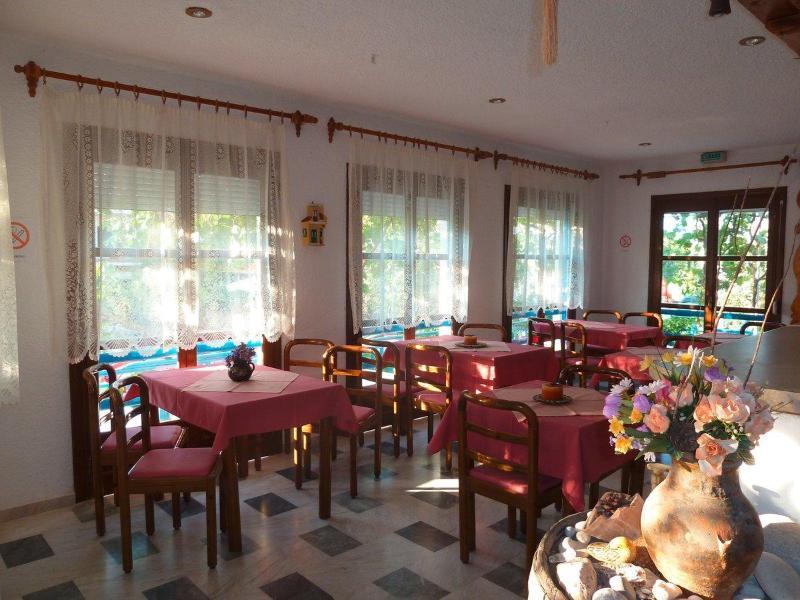 Paris Beach Hotel Ireo  Luaran gambar